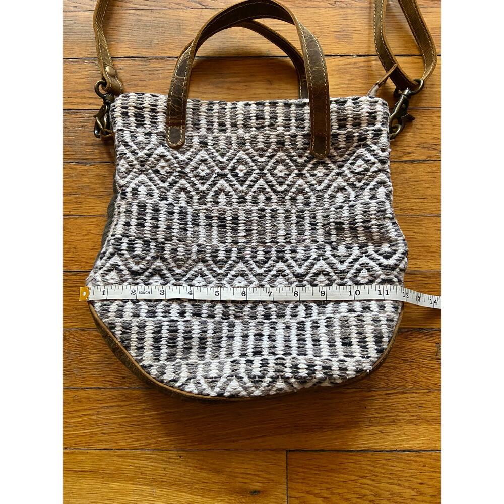 MYRA BAG Boho/Western Woven Cotton Crossbody Bag w/Leather Trim - Picture 11 of 13